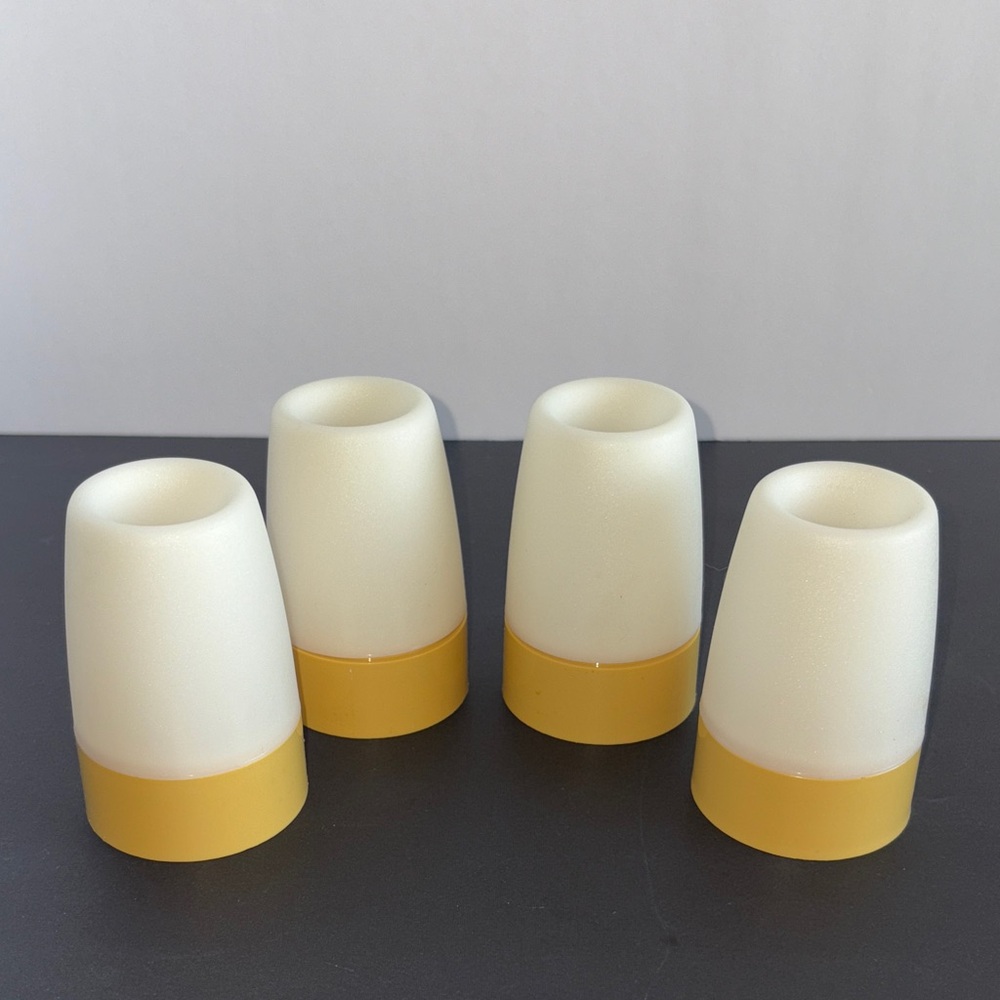 Tupperware Egg Cups 798 - I